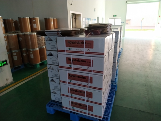 الكربندازيم 500g/l SC 98% TC 25% WP مبيد الفطريات للوقاية من أمراض المحاصيل ومكافحتها
